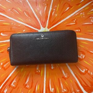 COPY - Valentino Wallet